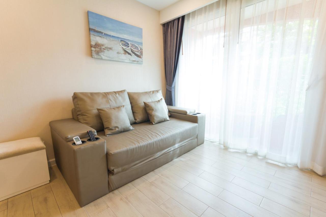 Seven Seas Resort Pattaya By Justin Bãi biển Jomtien Ngoại thất bức ảnh