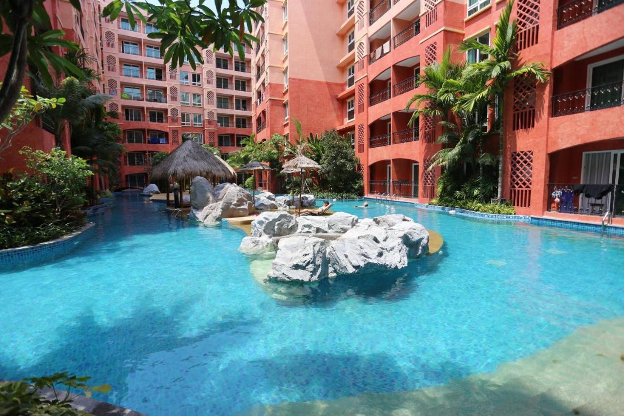 Seven Seas Resort Pattaya By Justin Bãi biển Jomtien Ngoại thất bức ảnh